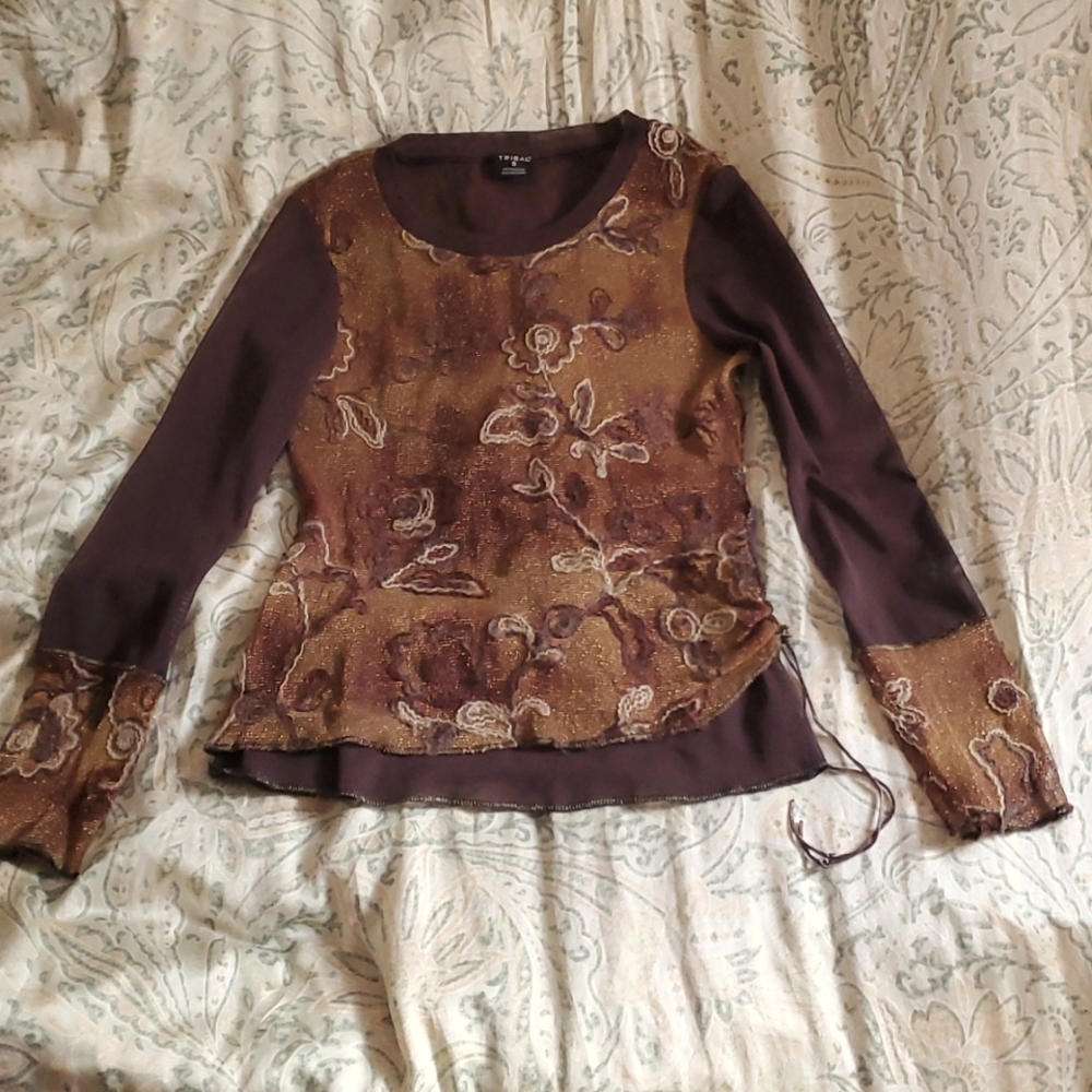 🌹Pretty Tribal top